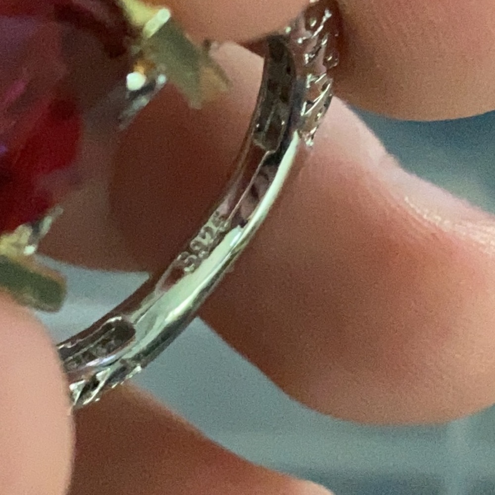 Luxury 925 Sterling Silver Beautiful Ruby Ring - Picture 4 of 4